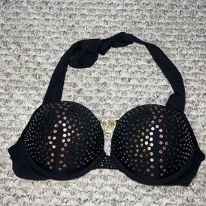 Padded halter Victoria’s Secret bikini top. 34B